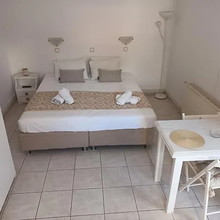 アパート Argostoli Rooms