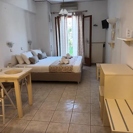 アパート Argostoli Rooms アルゴストリオン